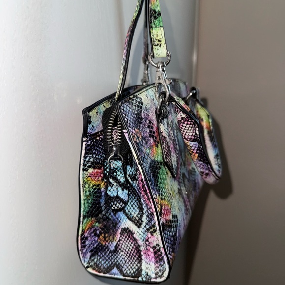 Aldo Small Handbag Colorful Faux Snake Print - Picture 3 of 6